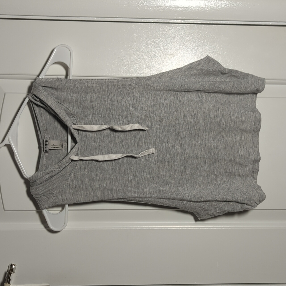 Grey cropped cut off with hood